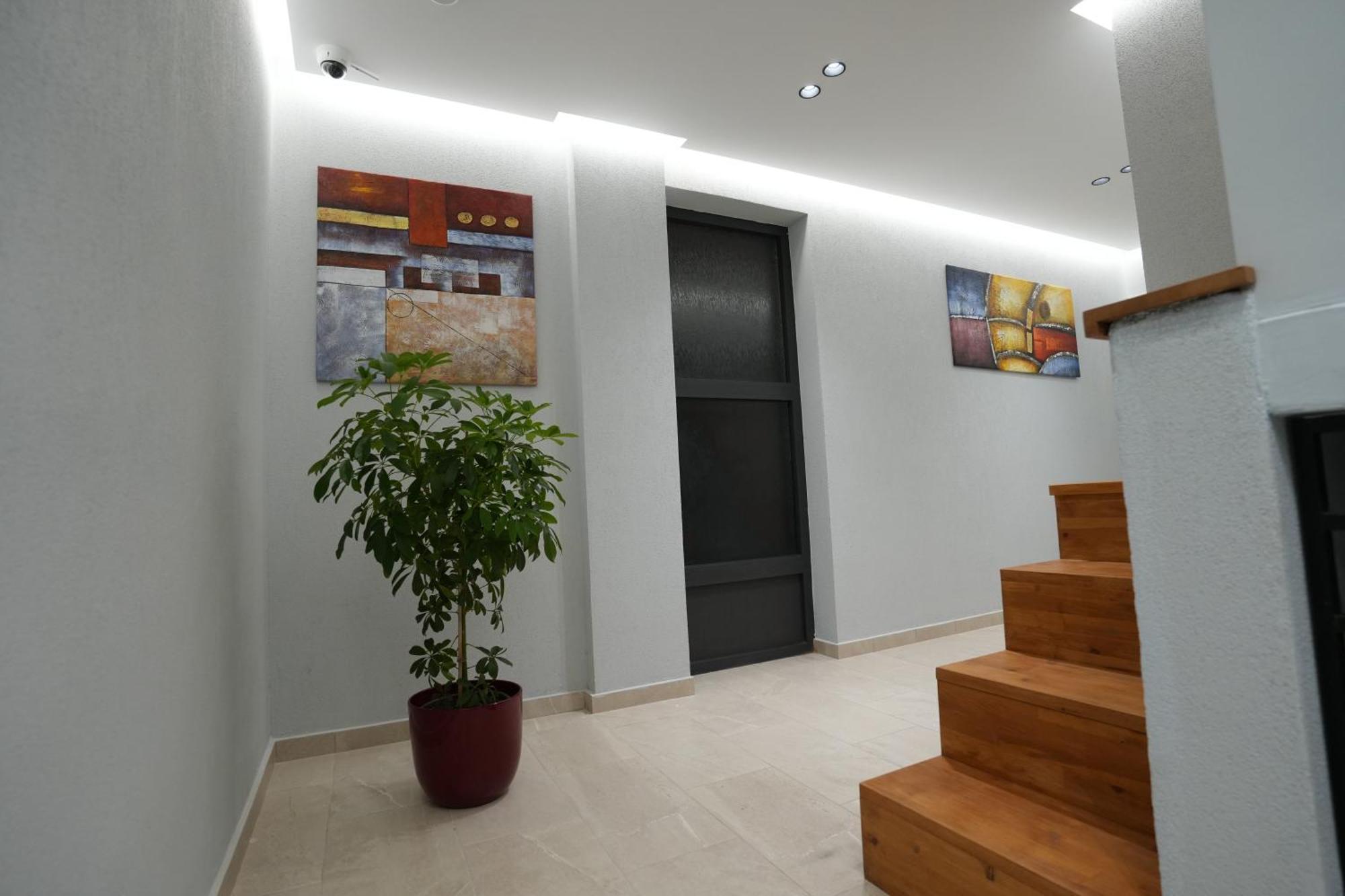 Apartament Rs Skendo Gjirokastra